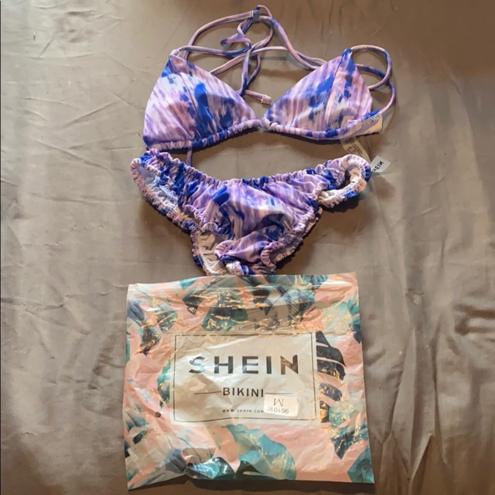 Never worn bikini, some medium fits like a small